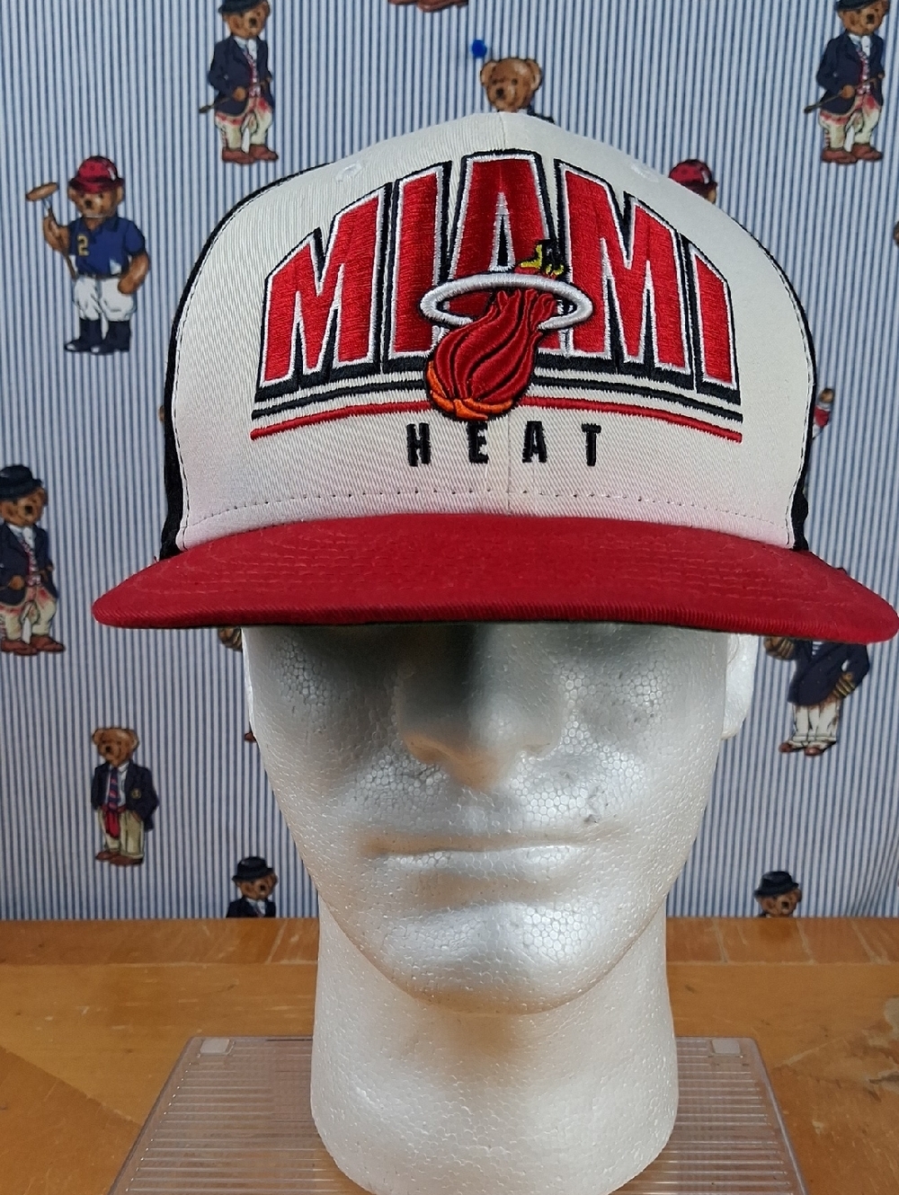 Miami Heat New Era HWC Stitch Spell Out Logo Basketball Black & Red Snapback Hat